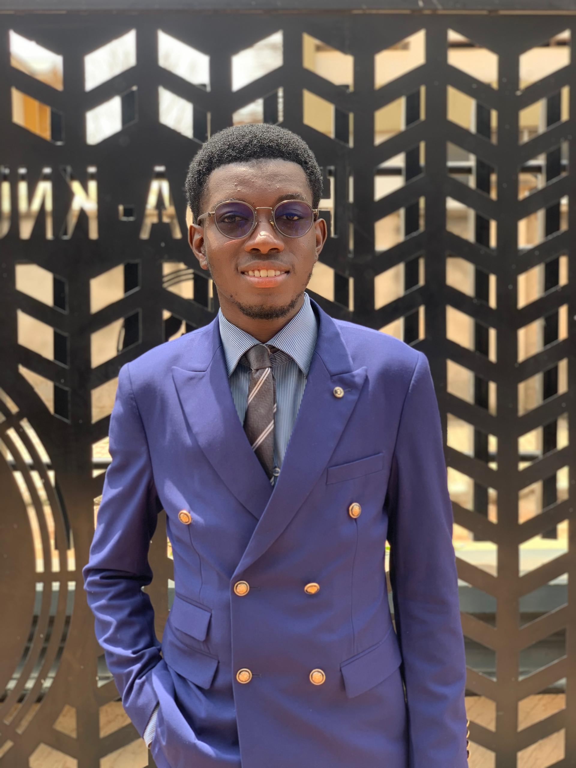  Obeng Lawrence Sarkodie. 